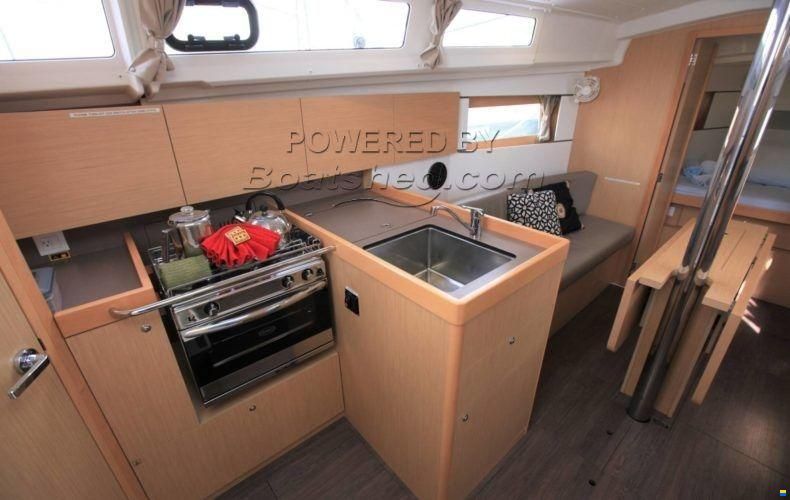 Beneteau Oceanis 35.1