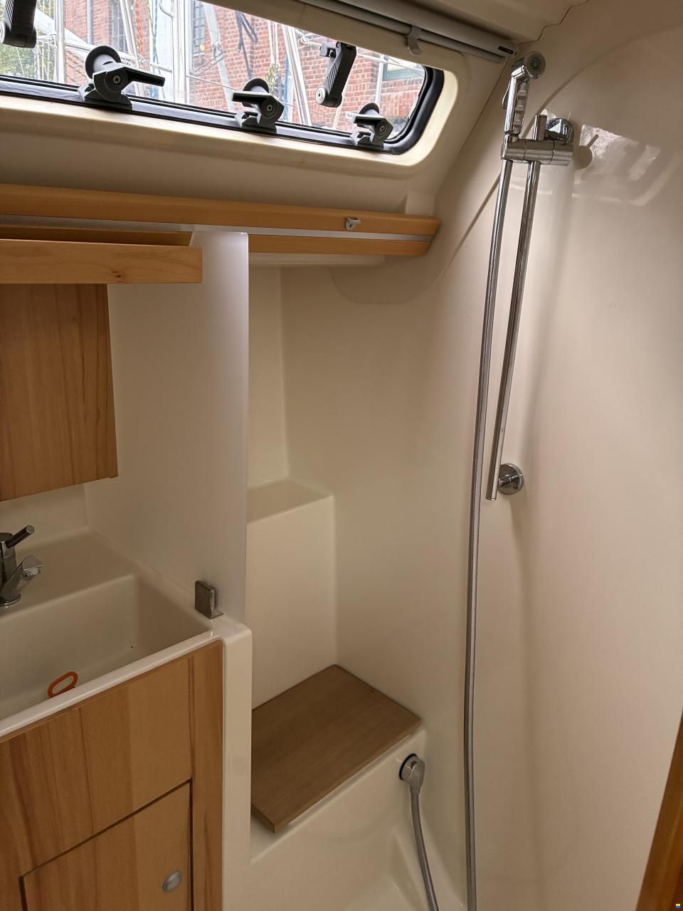 Hanse 375