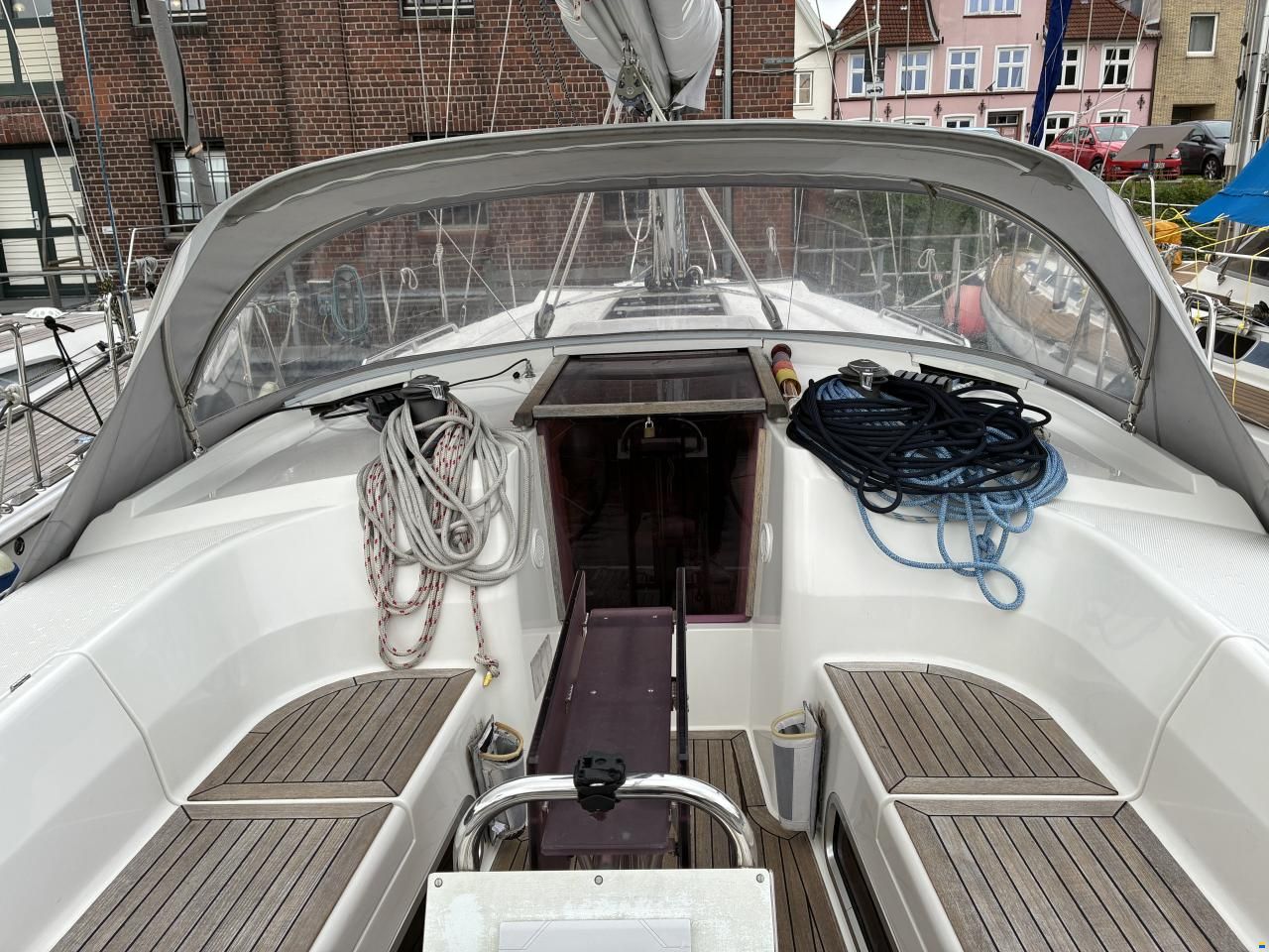 Hanse 375
