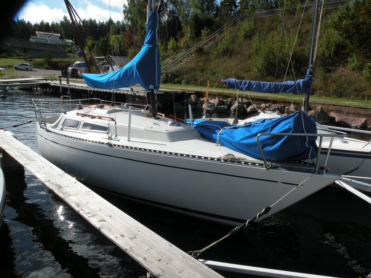 Bianca 28