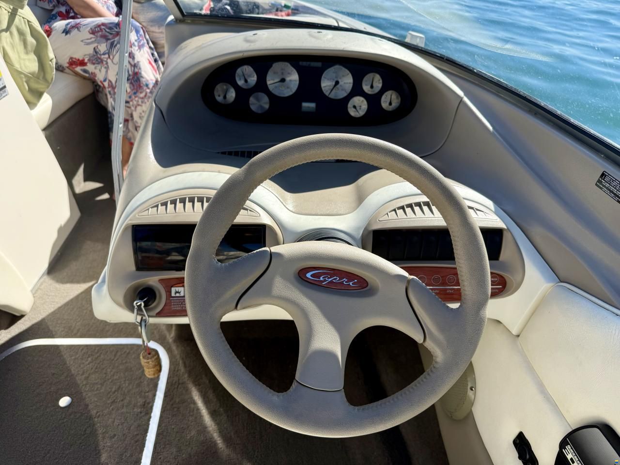 Bayliner Capri 2050 SE-BX Mercruiser 4.3