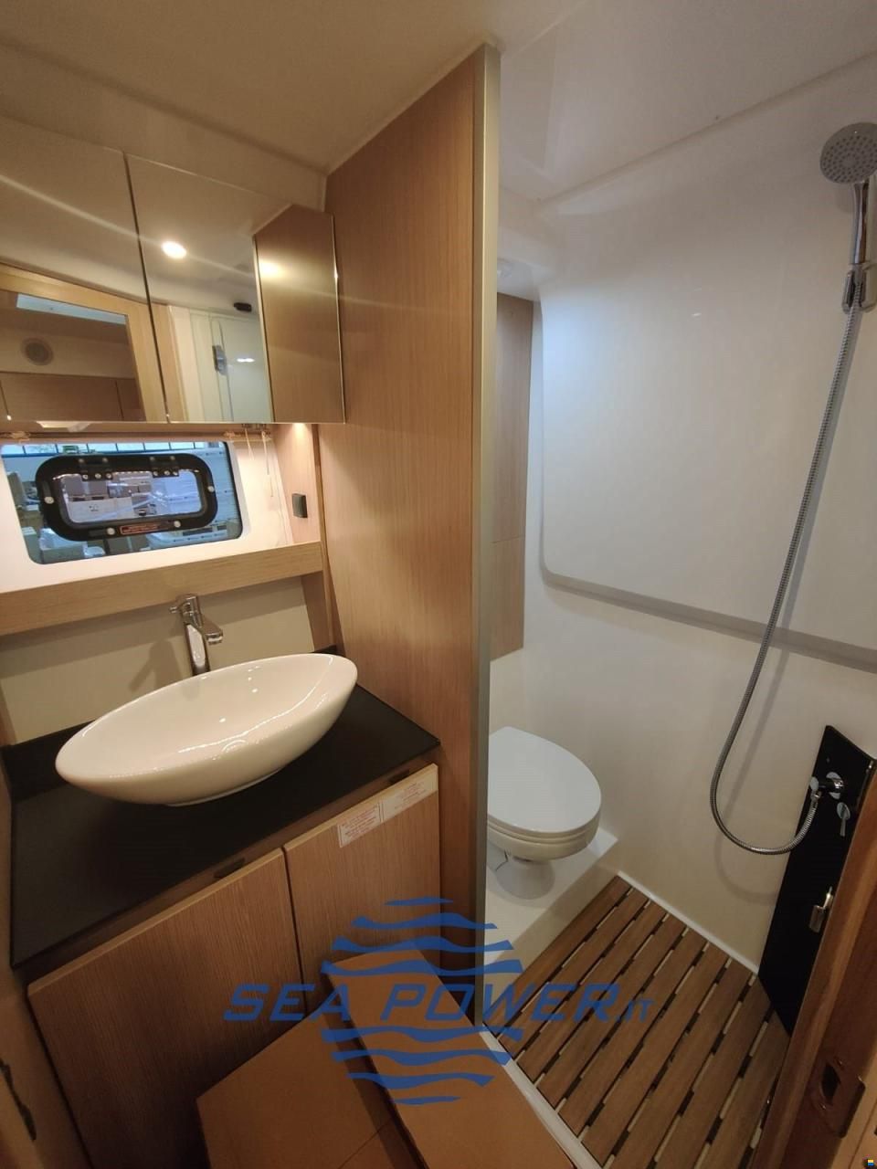 Bavaria SR 38 Open Top Charter