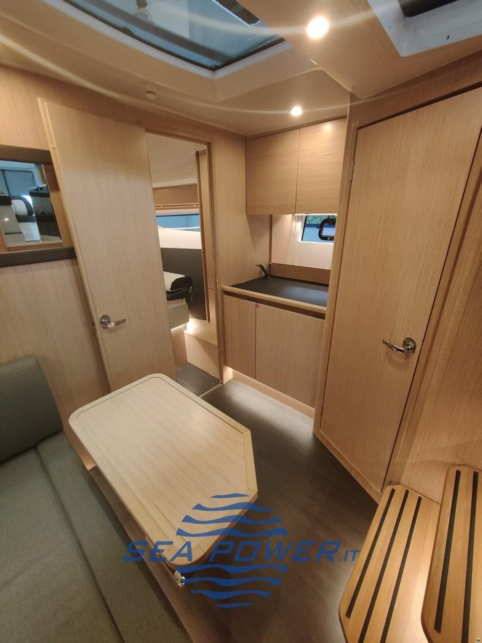 Bavaria SR 38 Open Top Charter