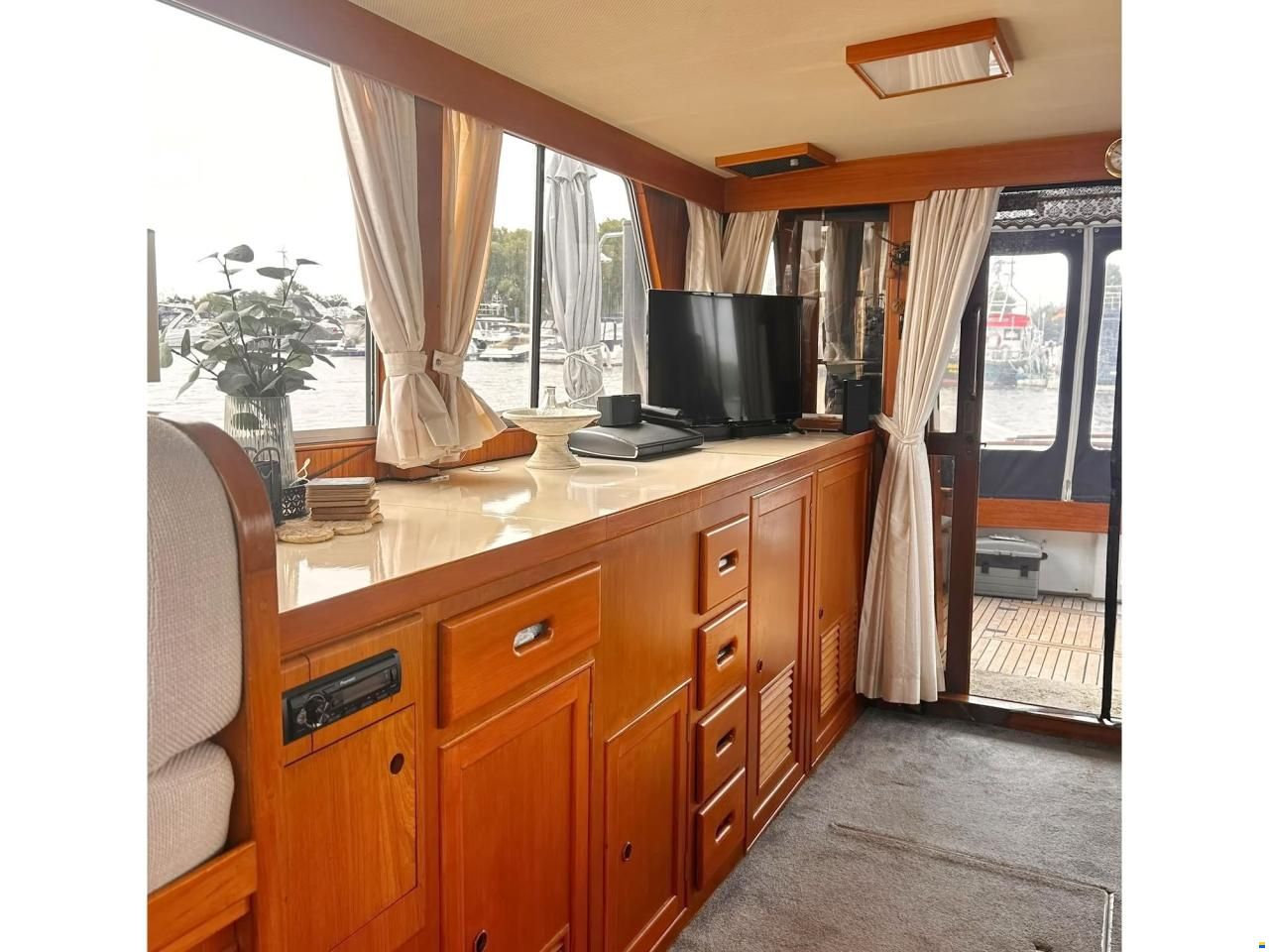 Kong & Halvorsen Island Gypsy 44