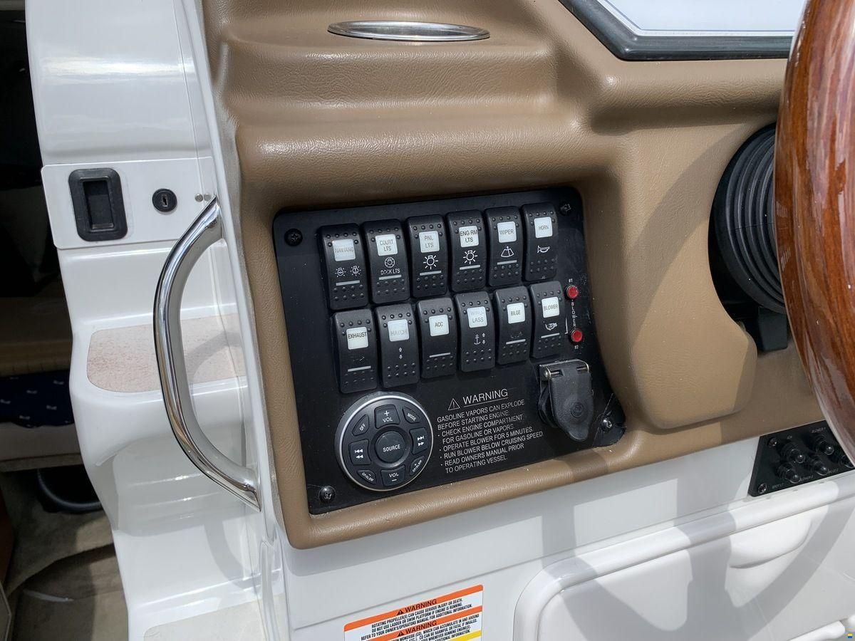 Crownline 280 CR