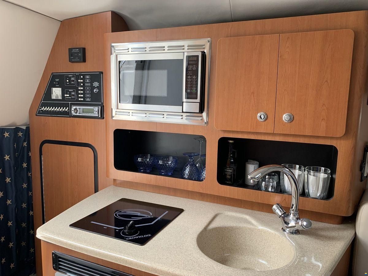 Crownline 280 CR