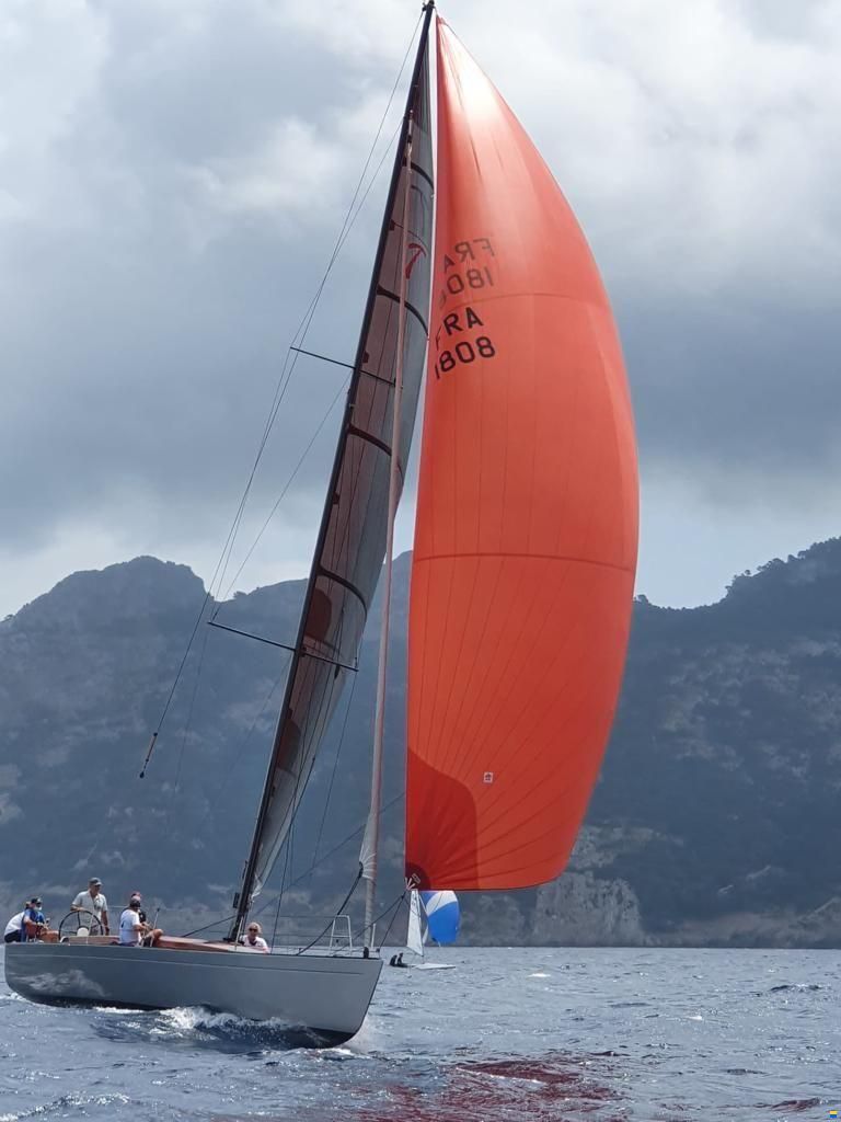 Latitude 46 Tofinou 12