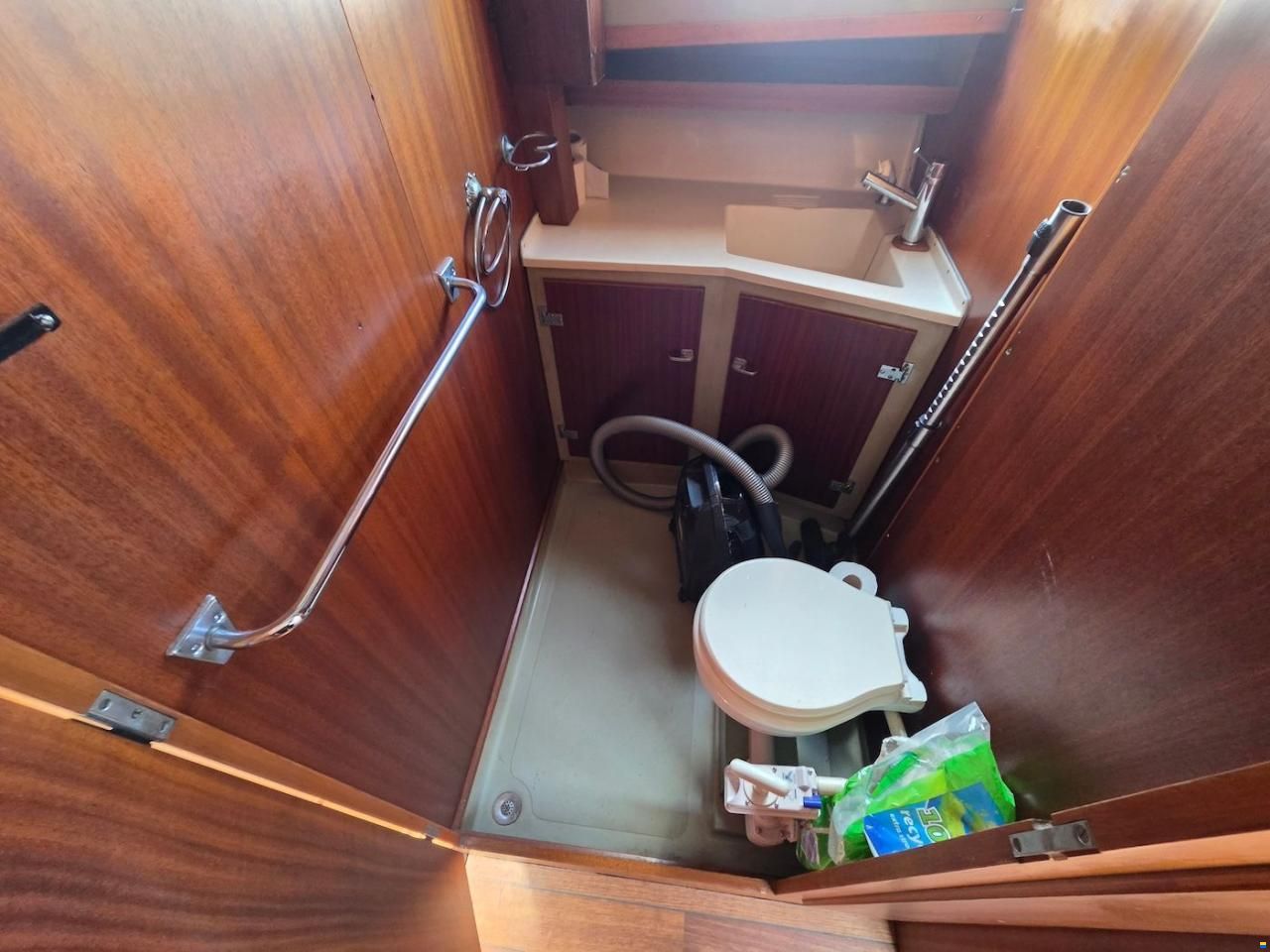 Coronet 32 Oceanfarer