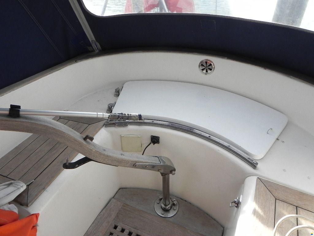 Westerly Longbow