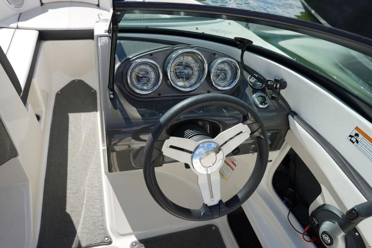 Sea Ray 190 SPORT