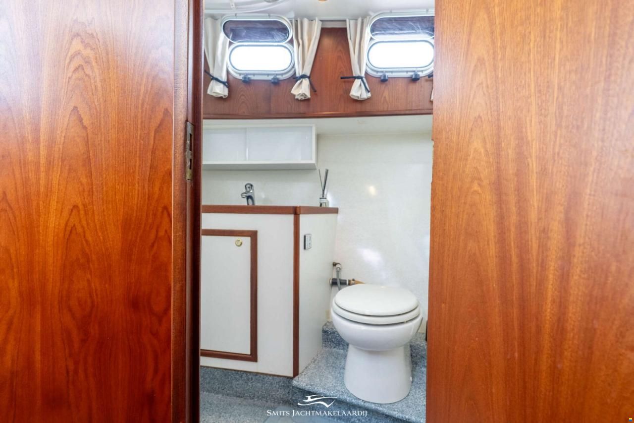 Bach Yacht 35 OK