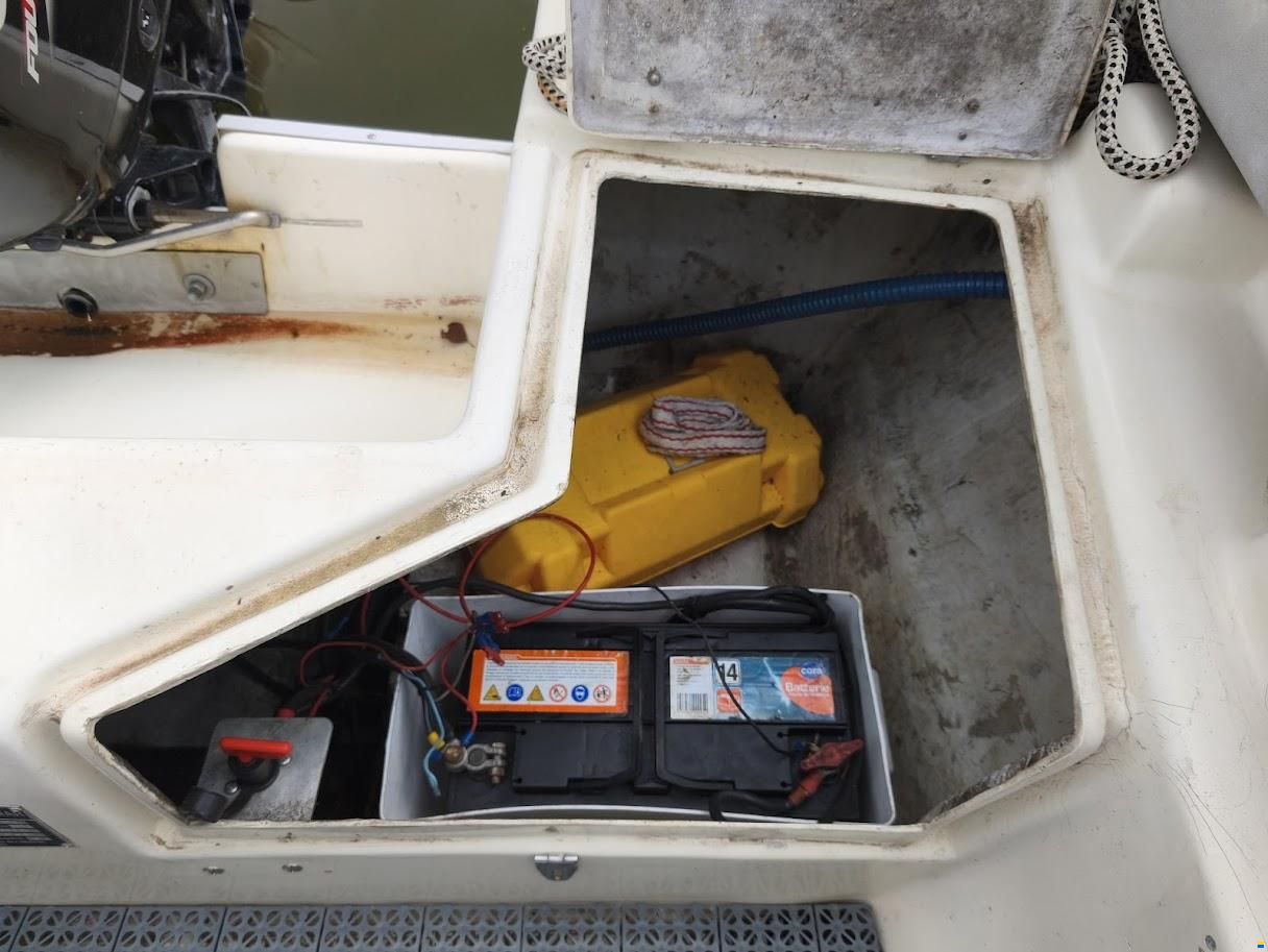 Ultramar ULTRA-570-CABINE