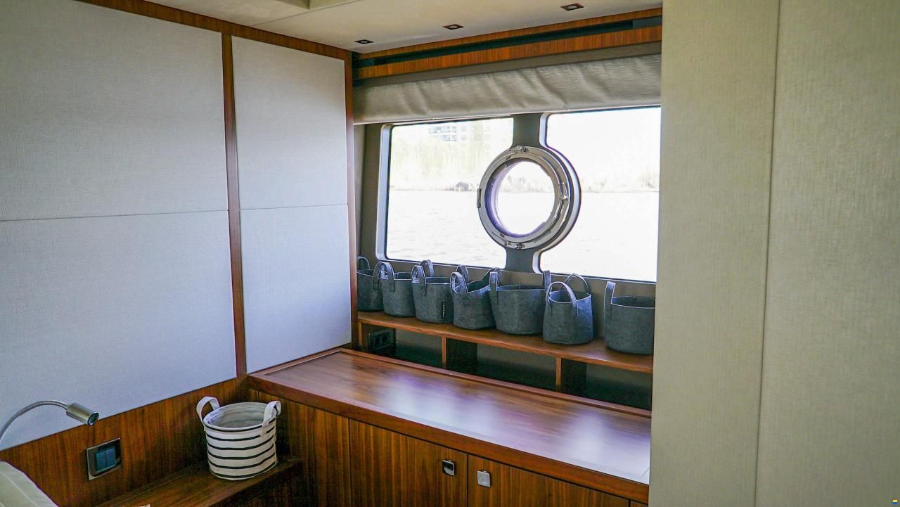 Sunseeker Predator 57