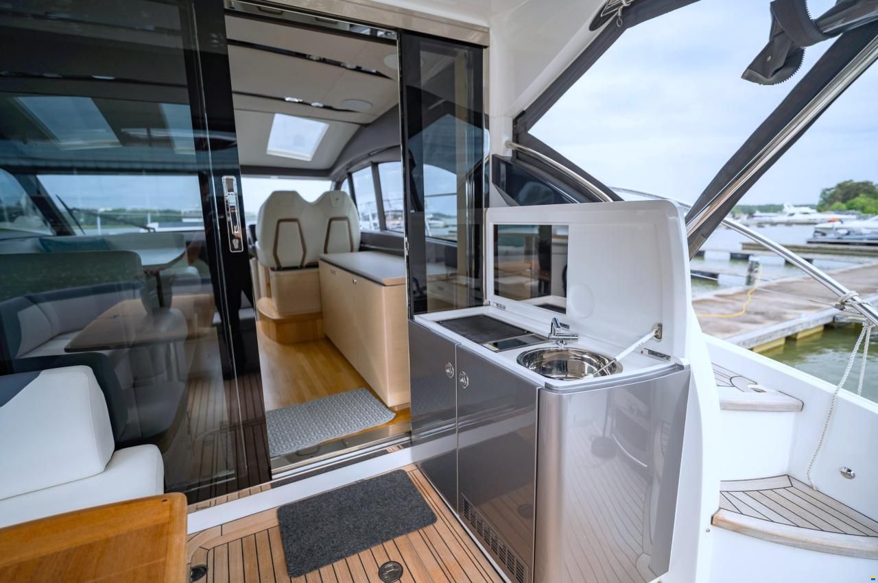 Princess V50