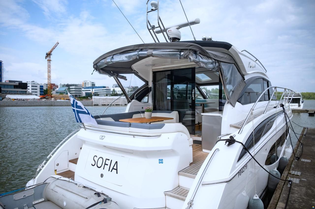 Princess V50