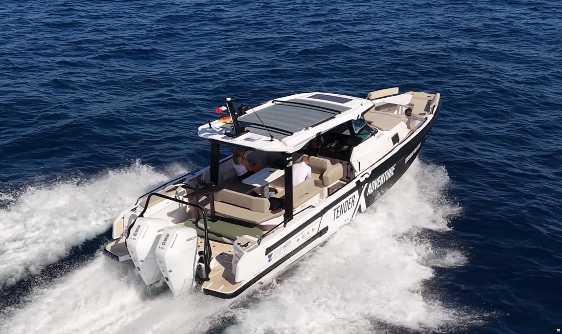 Axopar 38 Sun-Top