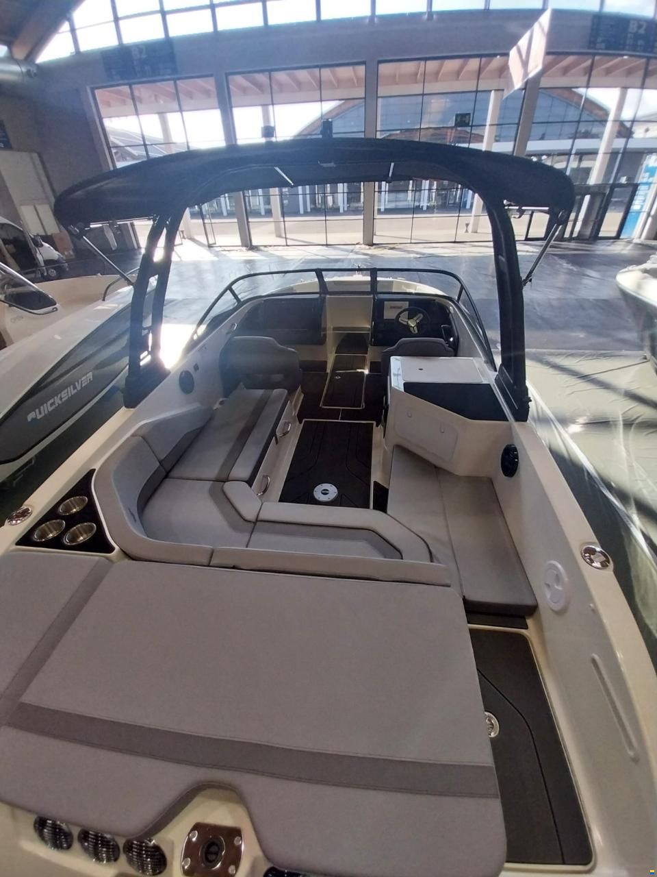 Bayliner V22 OE