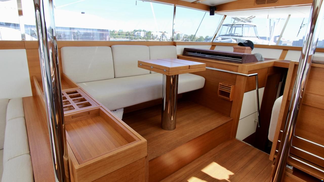 Delta Powerboats 54