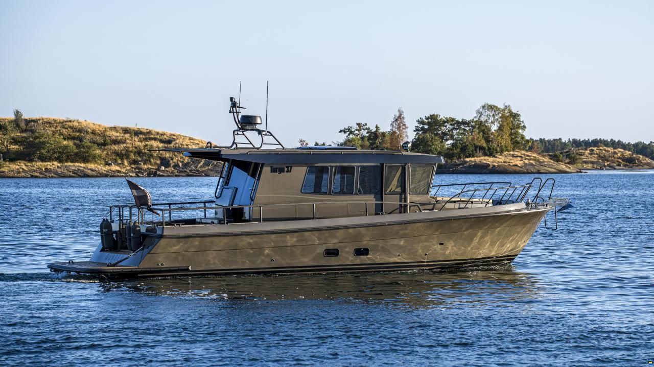 Targa 37 CFC Aft Door