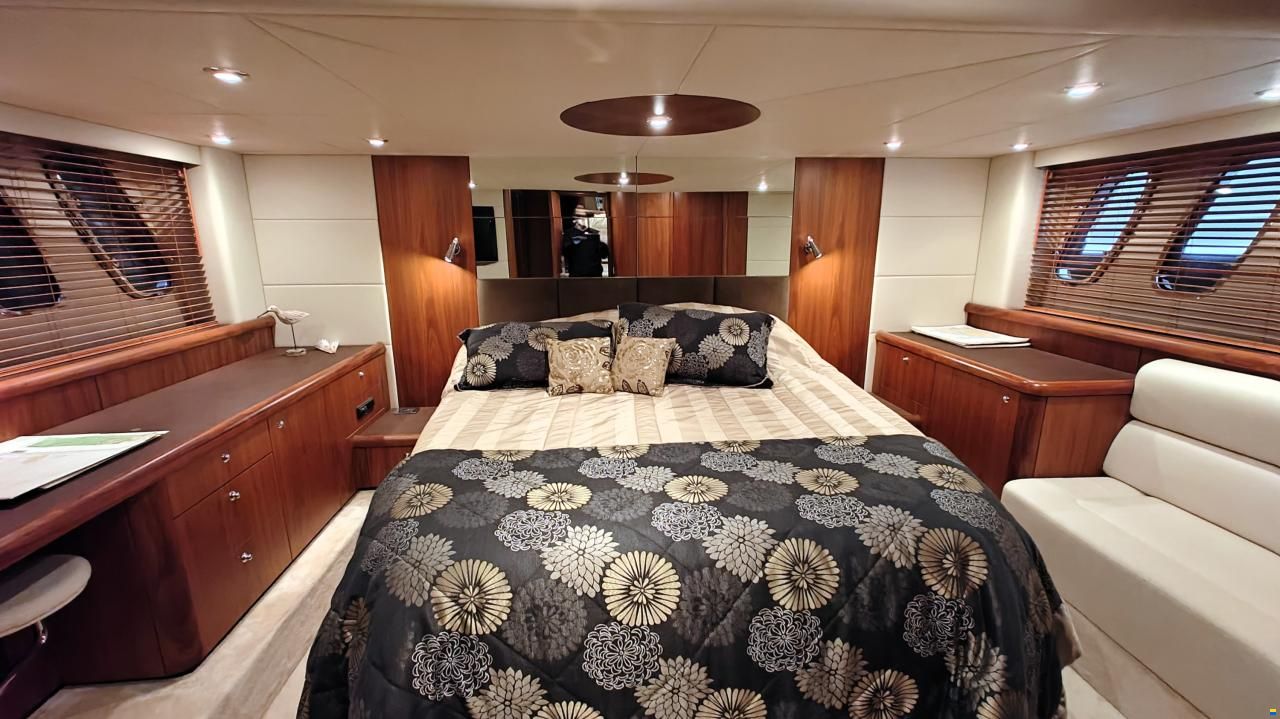 Sunseeker Predator 62