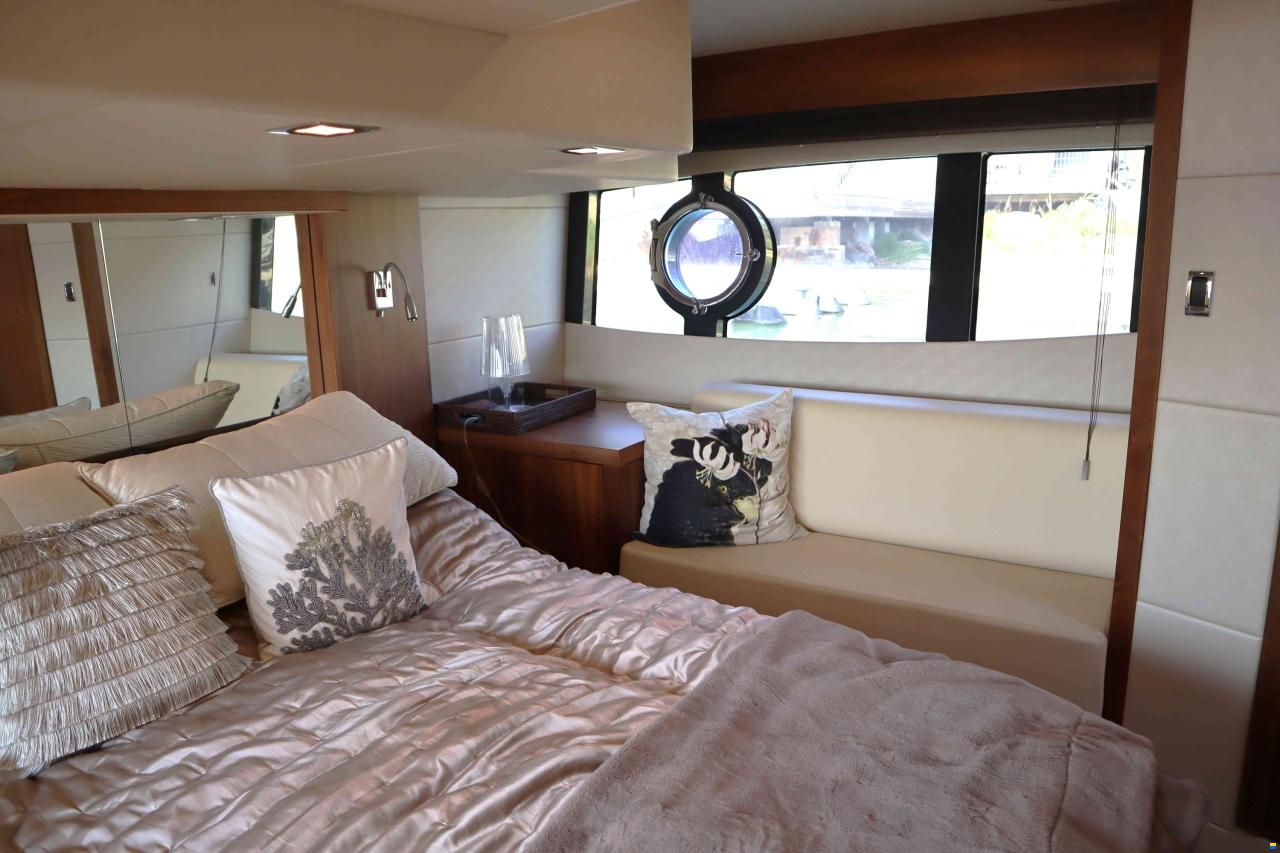 Sunseeker Portofino 48