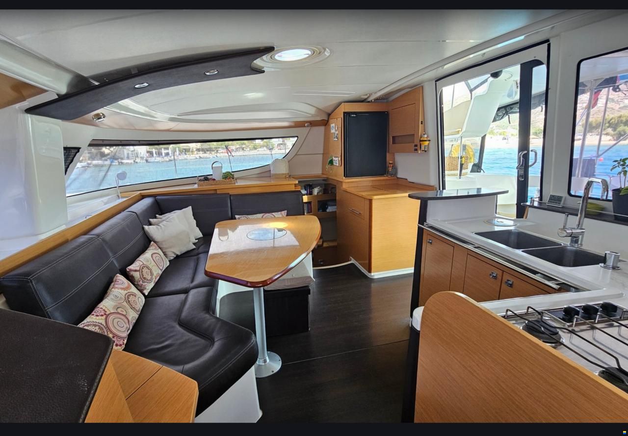 Fountaine Pajot Lipari 41