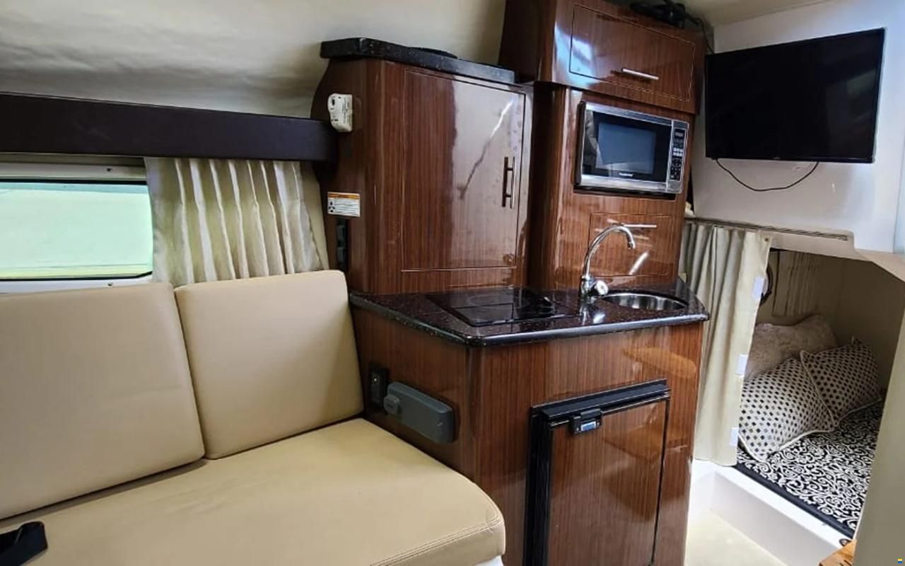 Regal 28 Express
