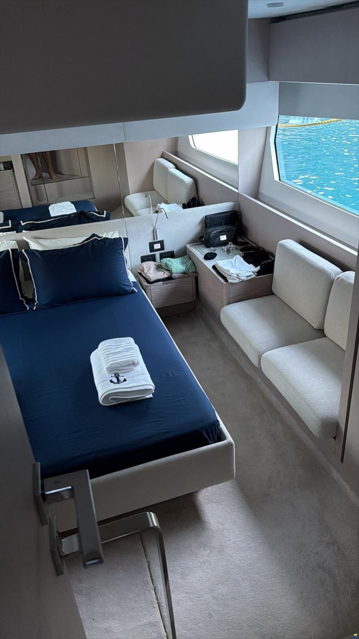 Ferretti 500