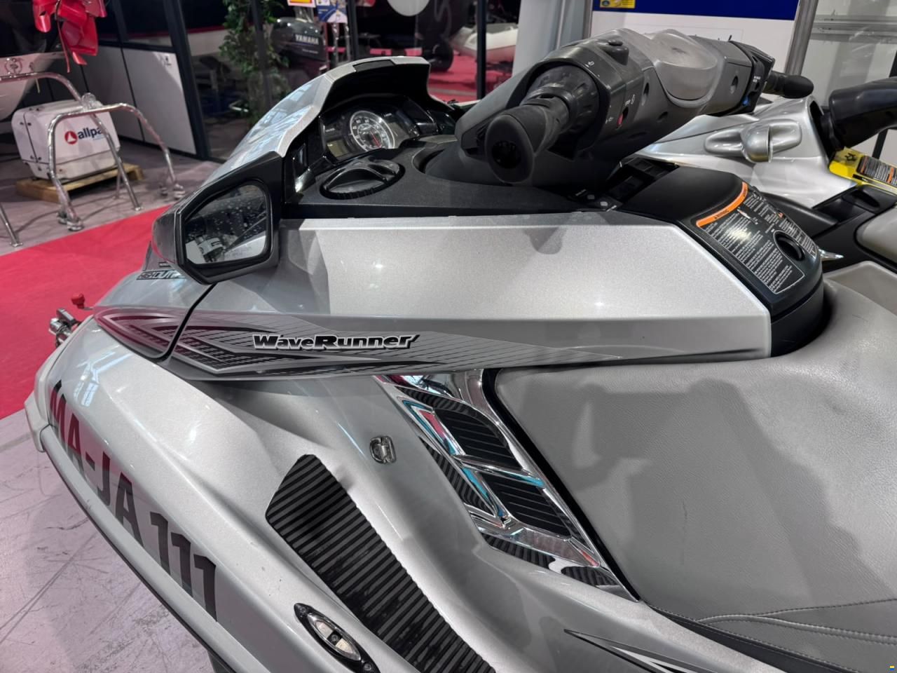 Yamaha WaveRunner FX HO Cruiser