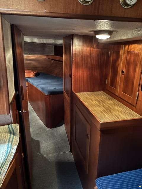 Hallberg-Rassy 38