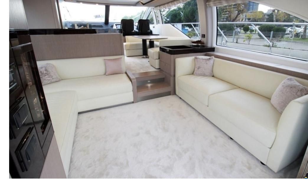Azimut Flybridge 66