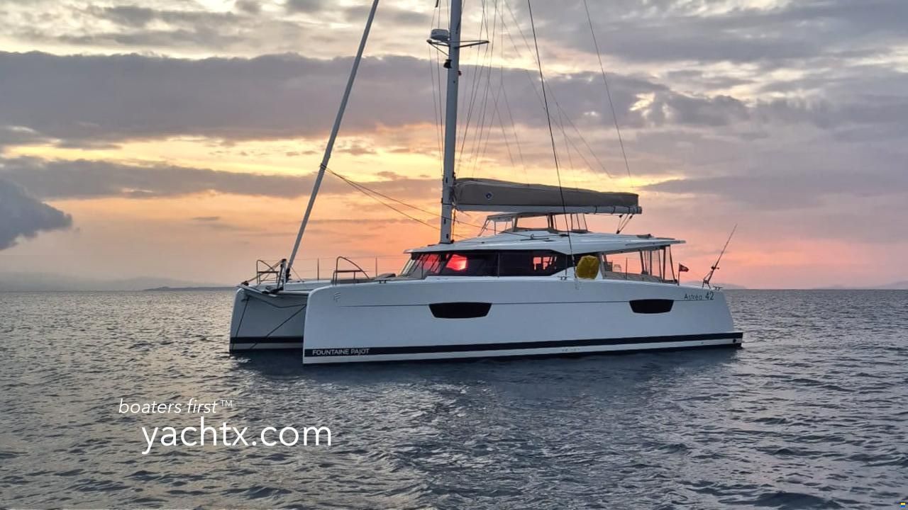 Fountaine Pajot Astrea 42