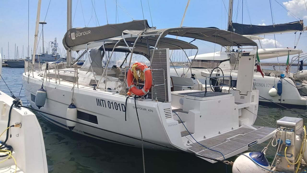 Dufour 470