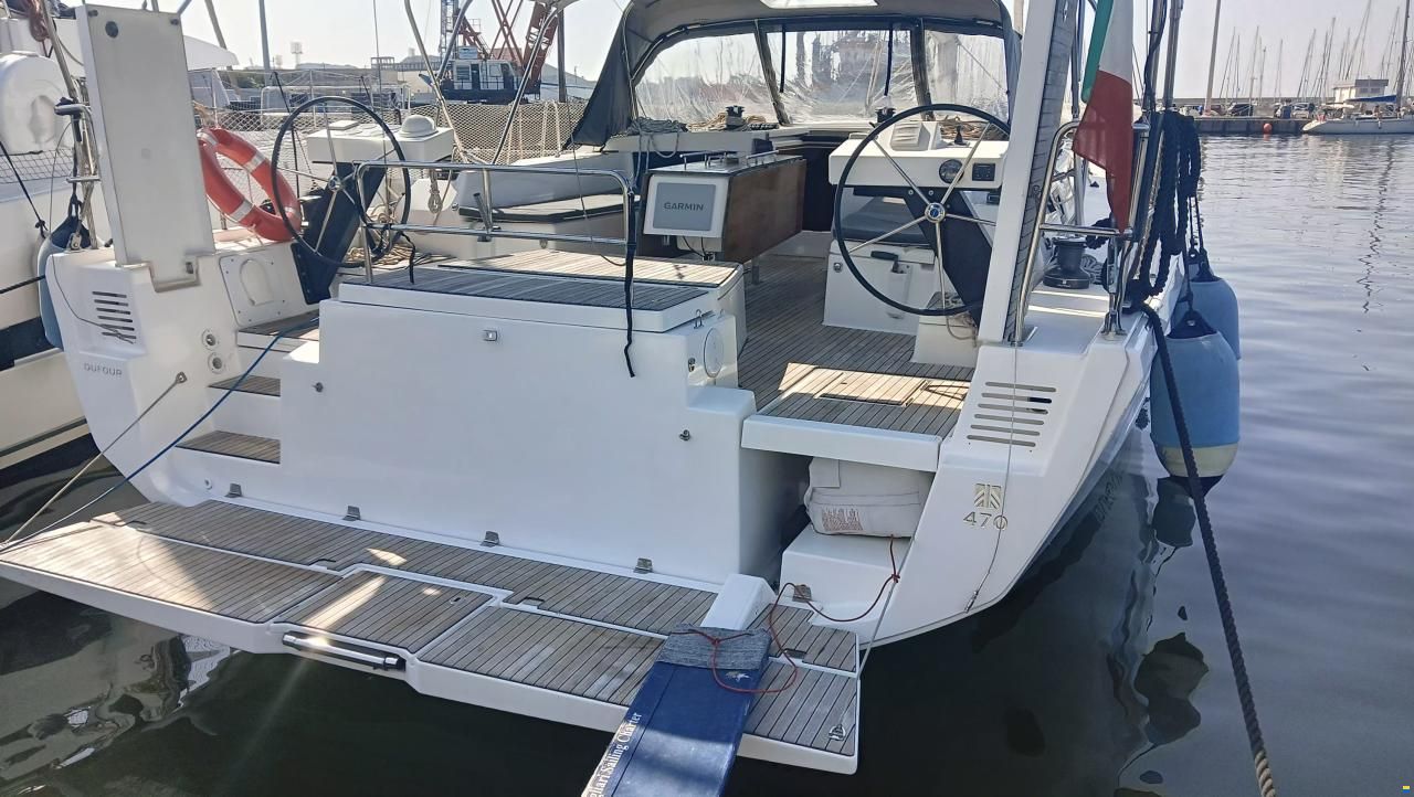 Dufour 470