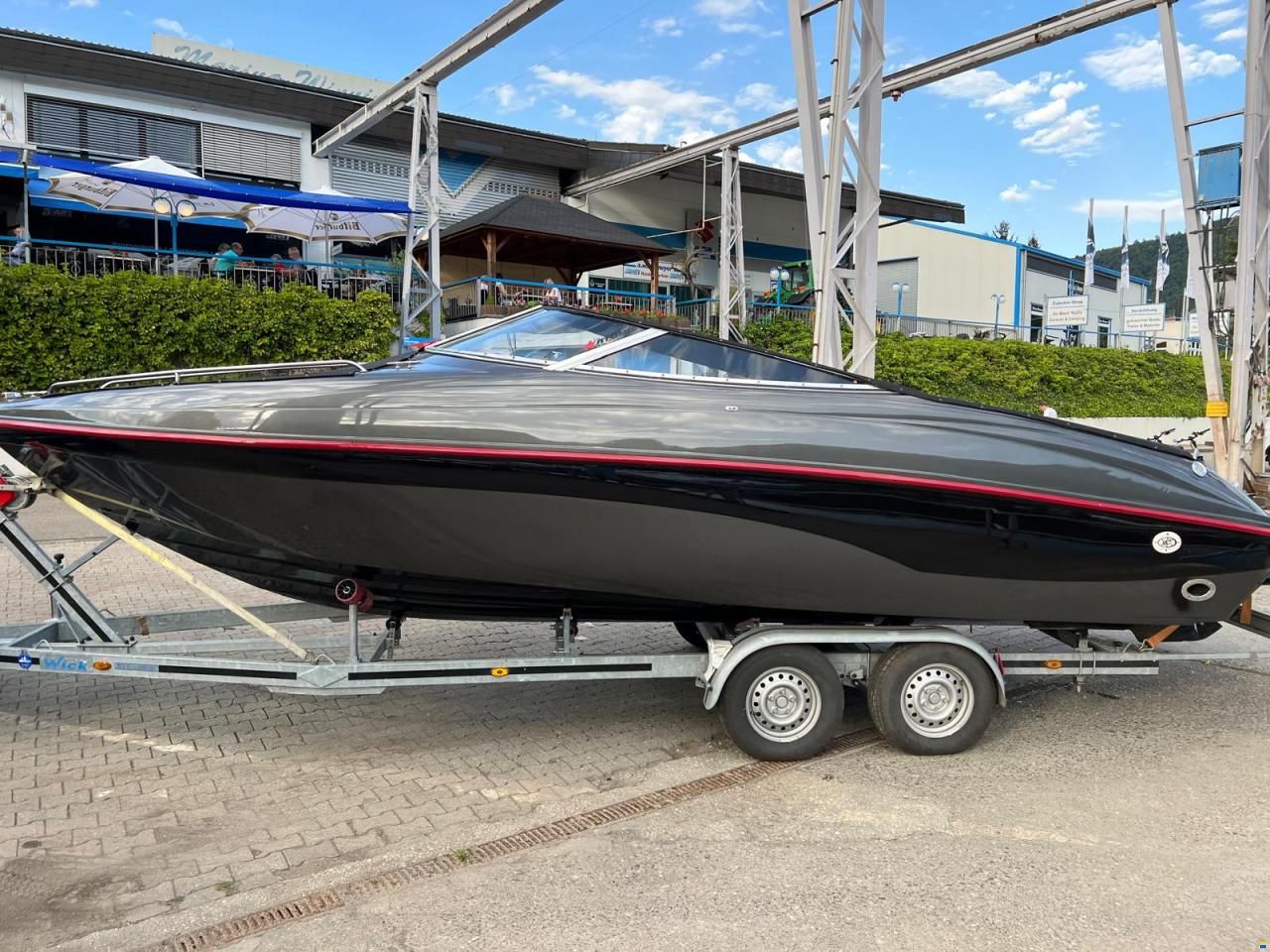 Rinker Captiva 232