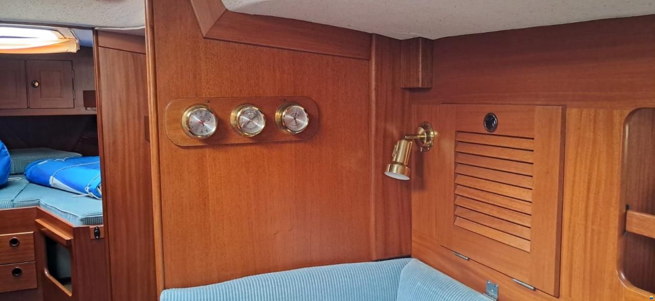 Hallberg-Rassy 352 Scandinavia