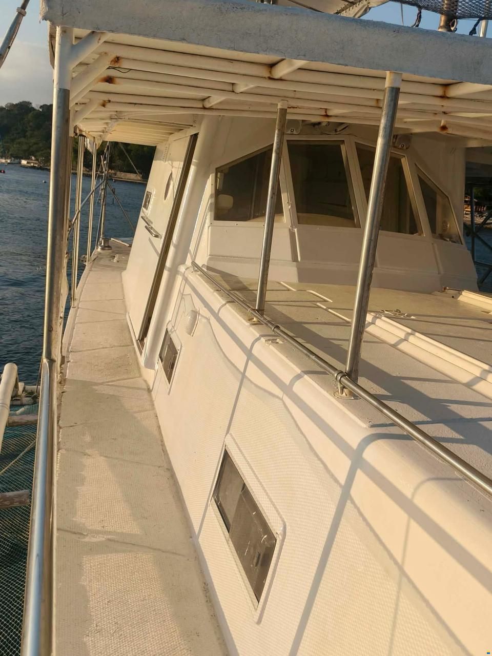 60ft Trimaran Spacious Motorsailer