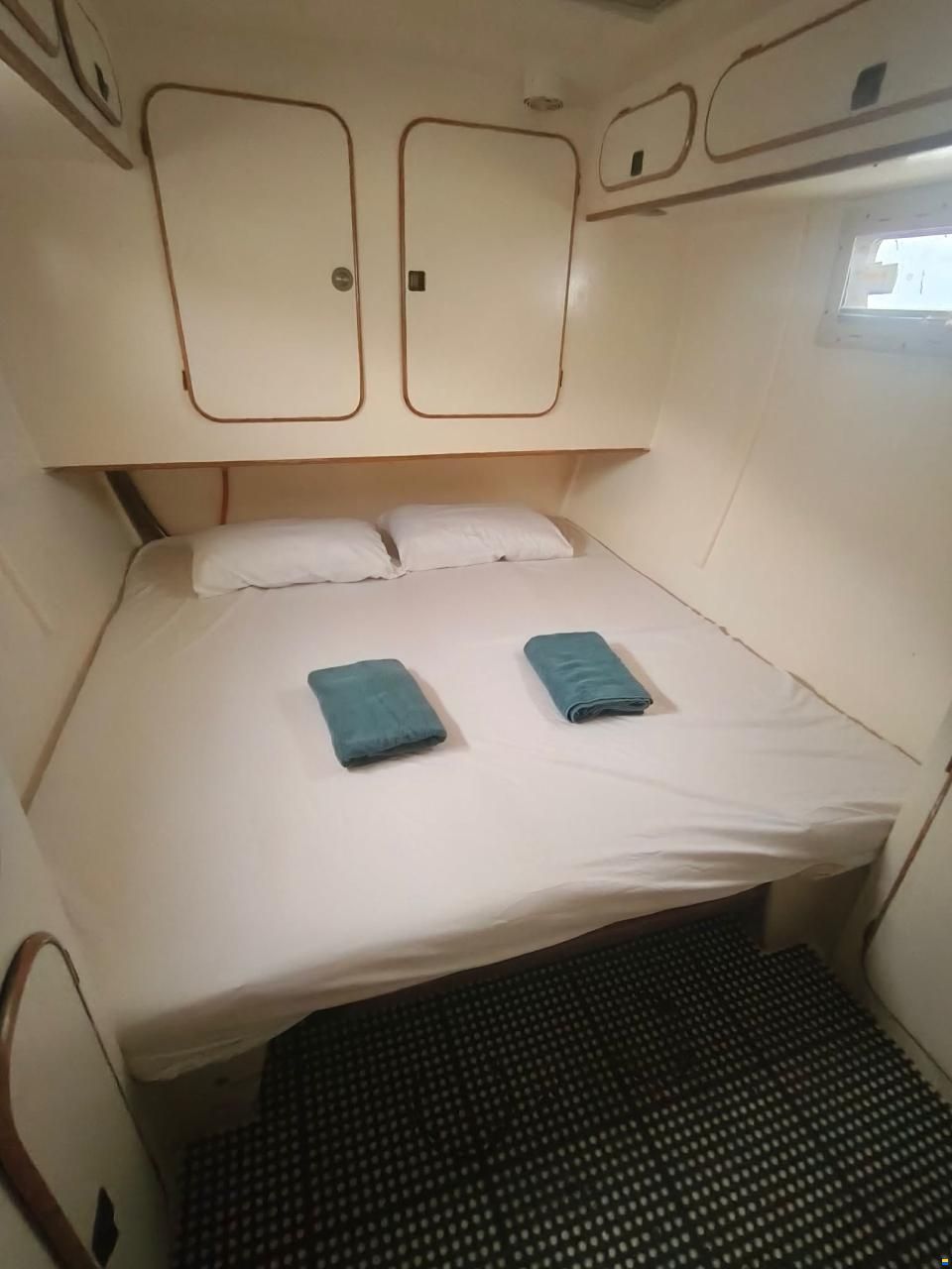 60ft Trimaran Spacious Motorsailer