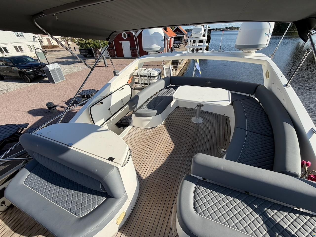 Sunseeker Manhattan 64