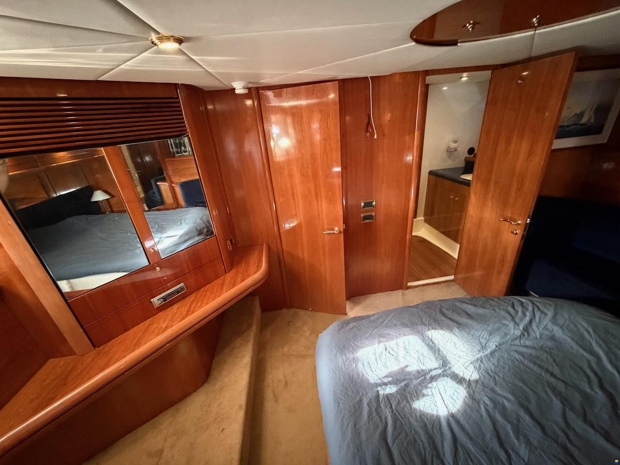 Sunseeker Manhattan 64
