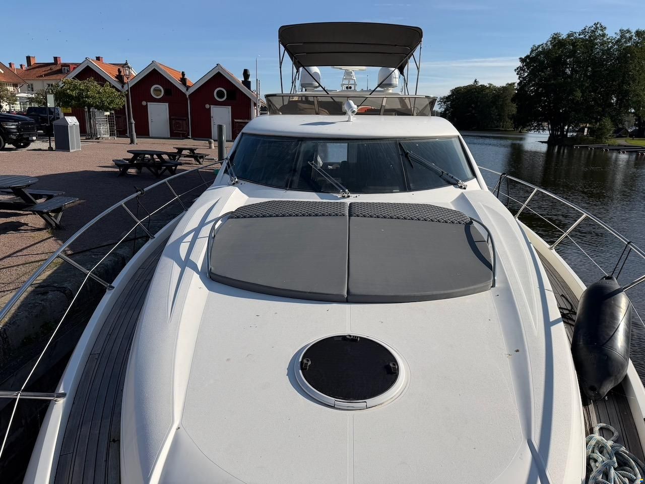 Sunseeker Manhattan 64