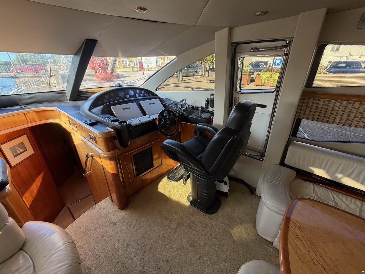 Sunseeker Manhattan 64
