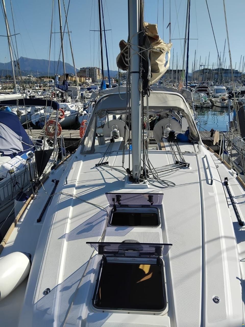 Beneteau OCEANIS 35