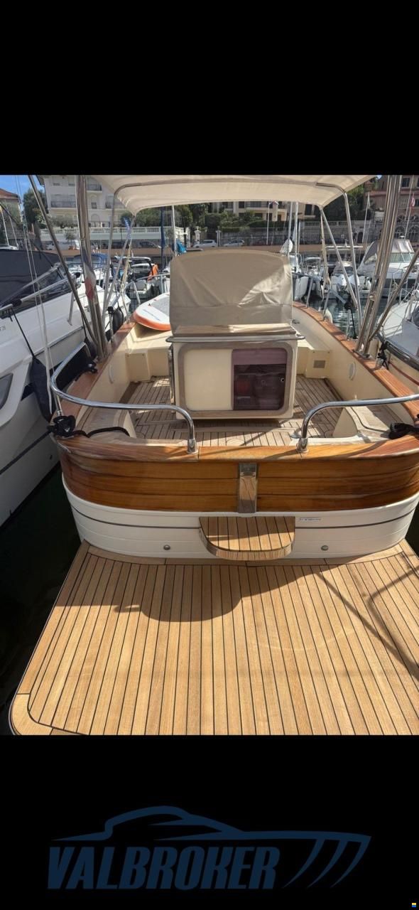 Cantieri Tirrenia Viveur 28 Open