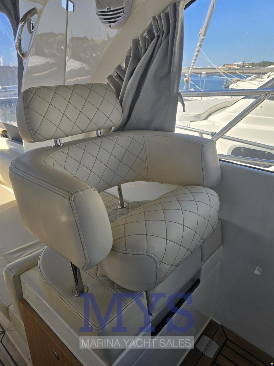 Marex 310 Sun Cruiser
