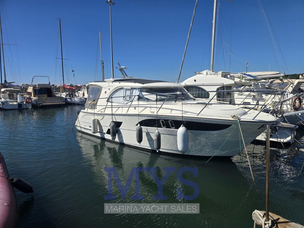 Marex 310 Sun Cruiser