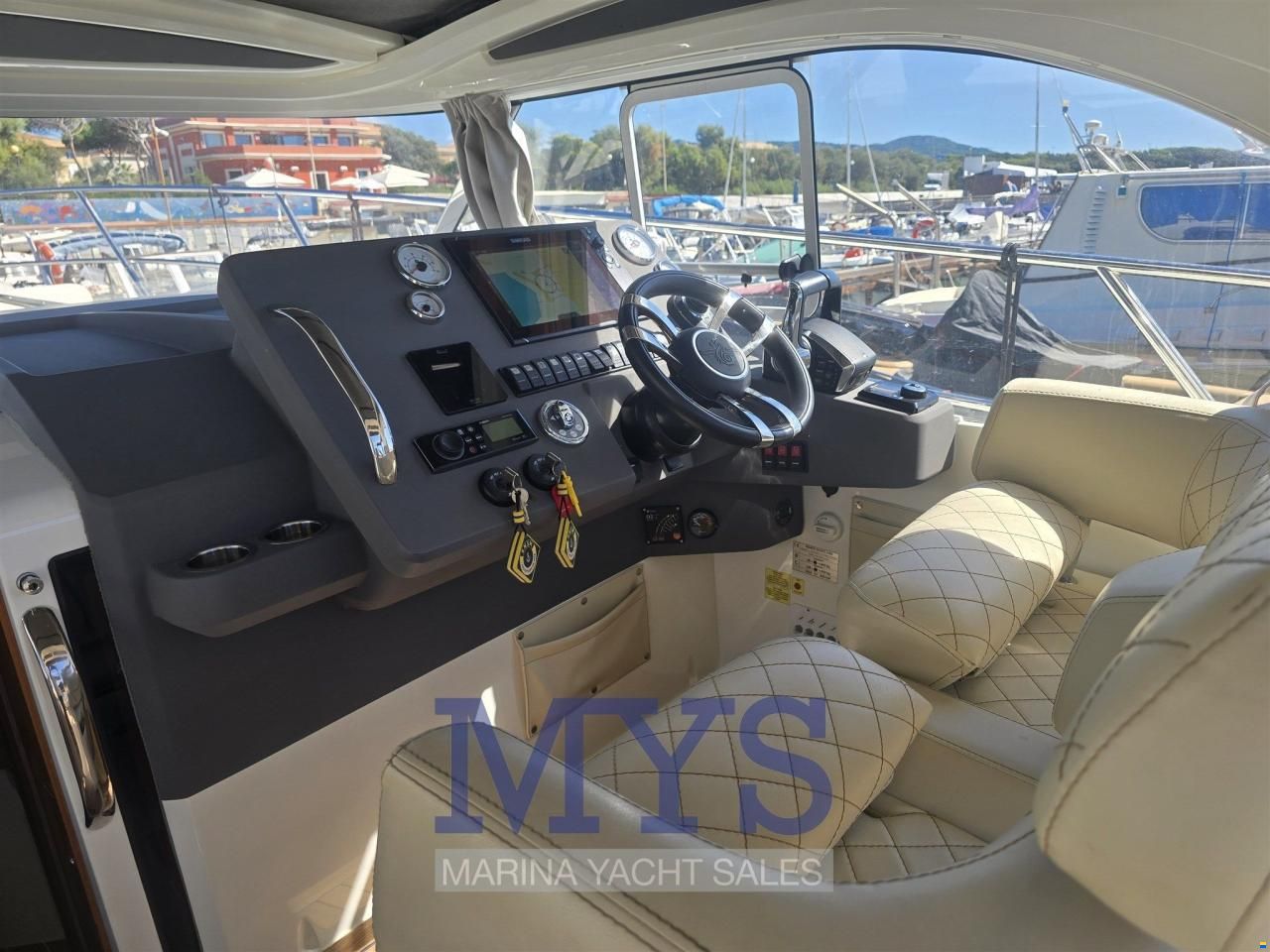 Marex 310 Sun Cruiser