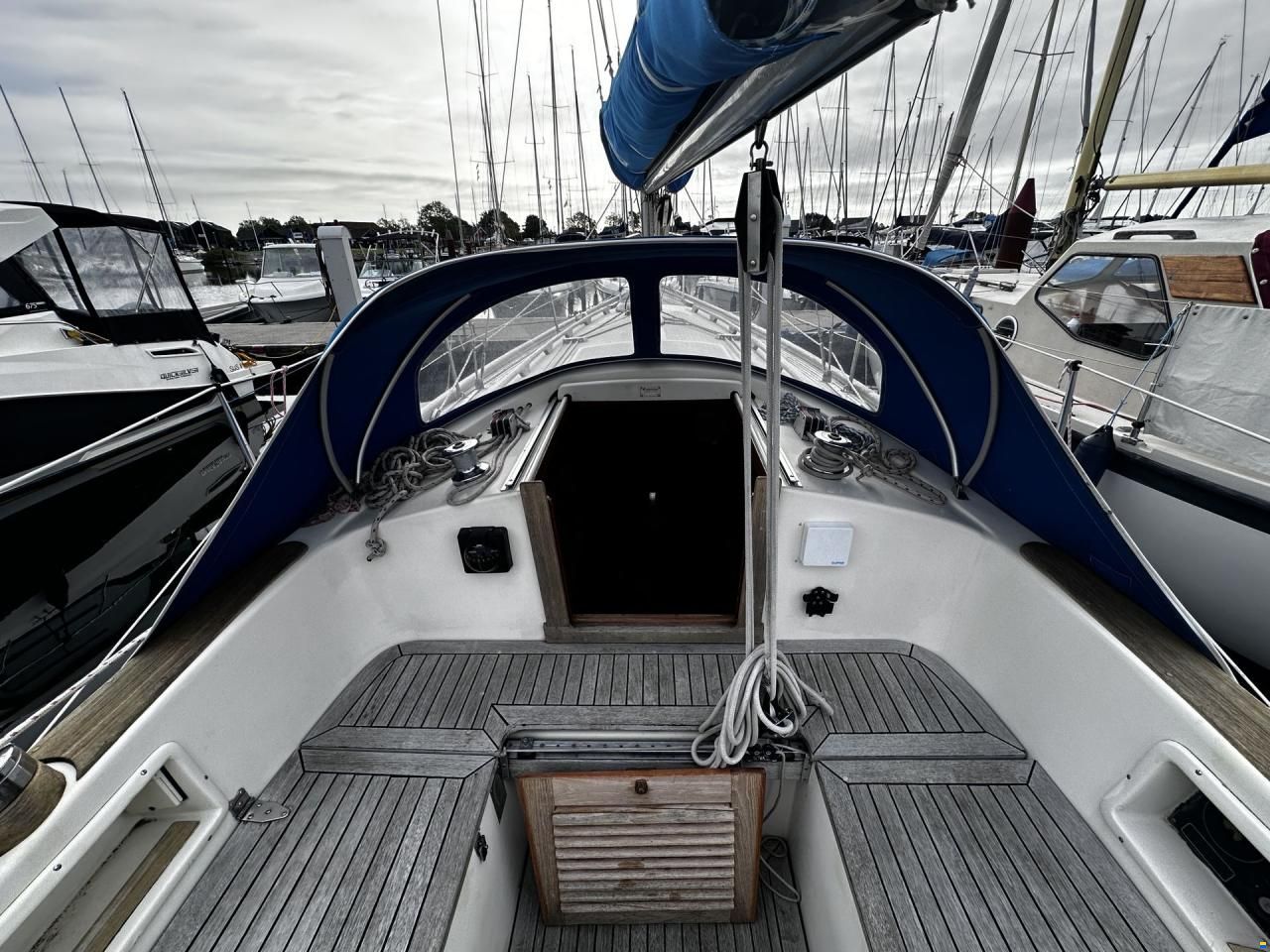 Hallberg-Rassy Hallberg Rassy 29 Scandinavia