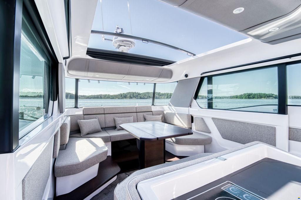 Axopar 45 Cross Cabin BRABUS
