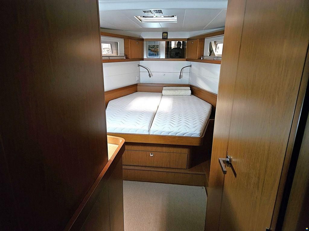 Beneteau Sense 50